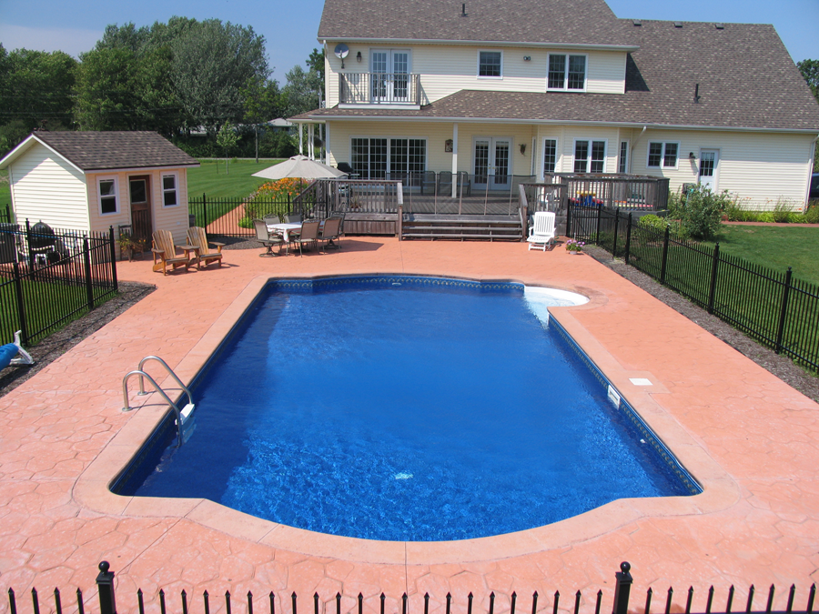 Kandu Pools | 4530 Drummond Rd, Niagara Falls, ON L2E 6C7, Canada | Phone: (905) 357-4147