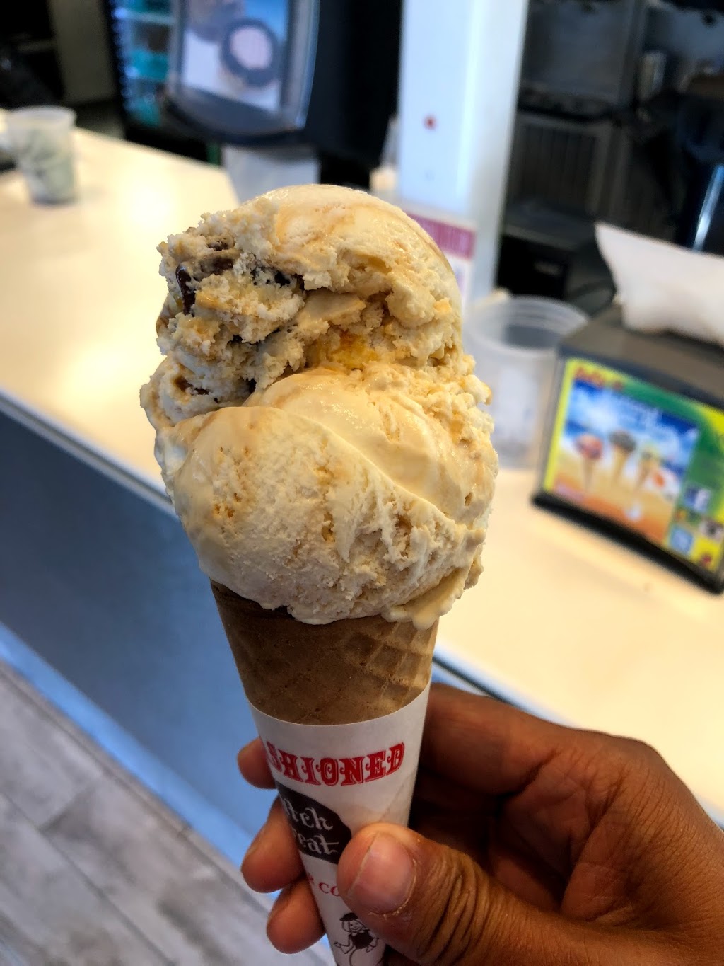 Andersons Frozen Custard | 6075 Main St, Williamsville, NY 14221, USA | Phone: (716) 632-1416