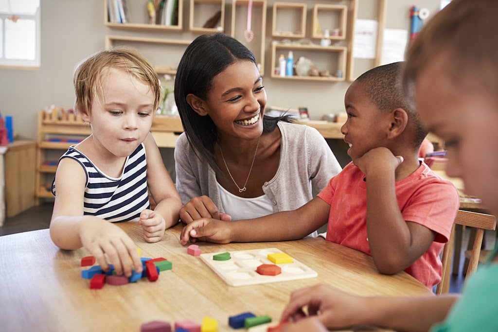 IN-YOUR-HOME Child Care | 623 Fortune Crescent Unit 100, Kingston, ON K7P 0L5, Canada | Phone: (613) 893-5205