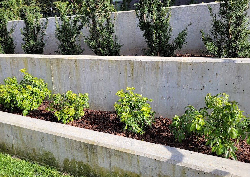 Nanaimo Retaining Wall Pros | 436 Georgia Ave, Nanaimo, BC V9R 1S3, Canada | Phone: (236) 362-0733