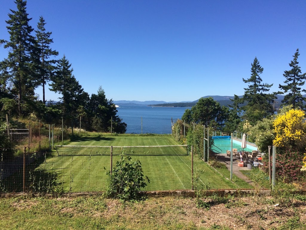 Arcadia by the Sea | 1329 MacKinnon Rd, Pender Island, BC V0N 2M1, Canada | Phone: (250) 629-3221