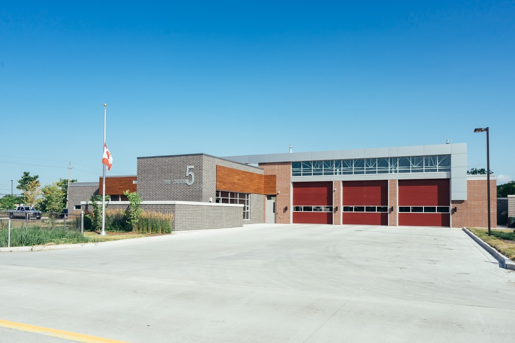 Windsor Fire Station 5 | 2650 Northwood St, Windsor, ON N9C 2L7, Canada | Phone: (519) 253-6573