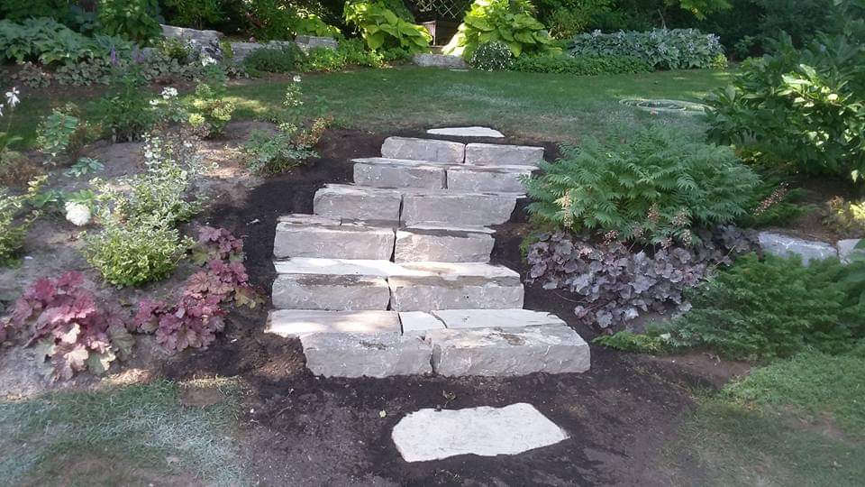 Ken Davey Landscape Construction | 8401 Dale Rd, Cobourg, ON K9A 4J7, Canada | Phone: (905) 396-0569