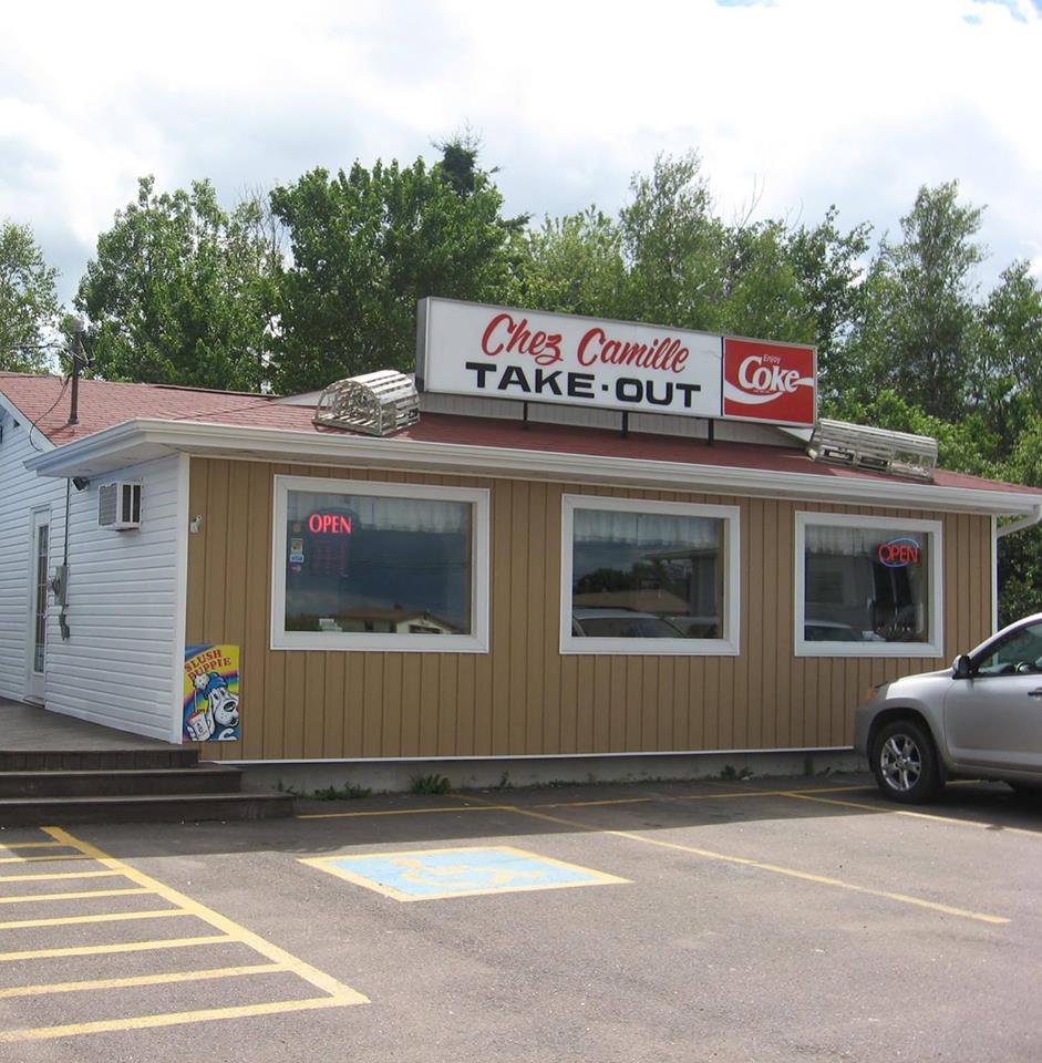 Chez Camille Take Out | 2385 Acadie Rd, Cap-Pelé, NB E4N 1B3, Canada | Phone: (506) 577-4710