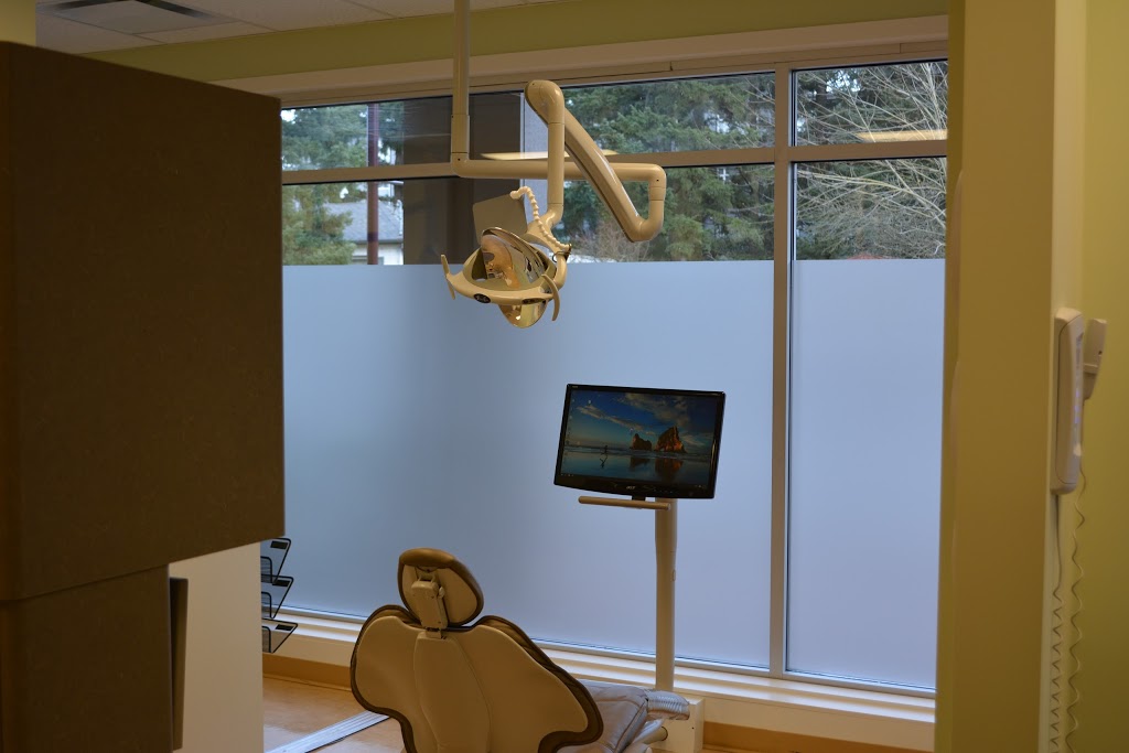 Langford dental | 866 Goldstream Ave #111, Victoria, BC V9B 0J3, Canada | Phone: (250) 590-1059