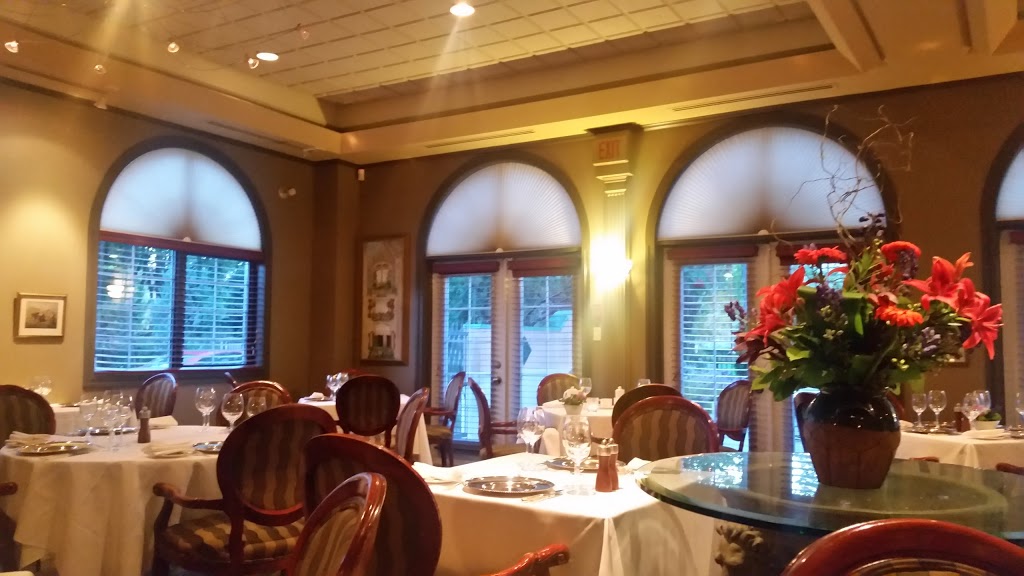 La Chaumiere Restaurant | 139 17 Ave SW, Calgary, AB T2S 0A1, Canada | Phone: (403) 228-5690