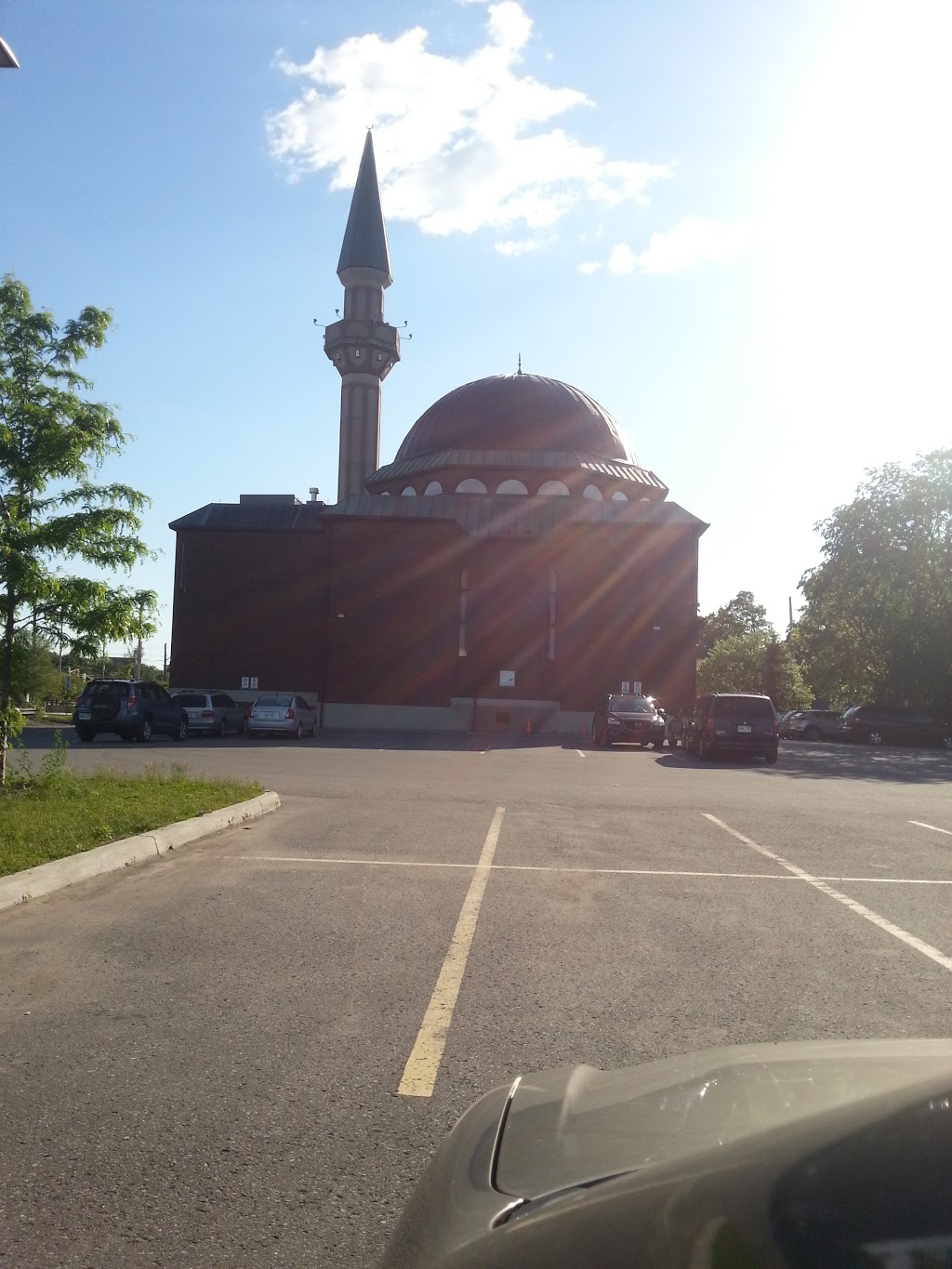 Ottawa Muslim Association | 251 Northwestern Ave, Ottawa, ON K1Y 0M1, Canada | Phone: (613) 722-8763