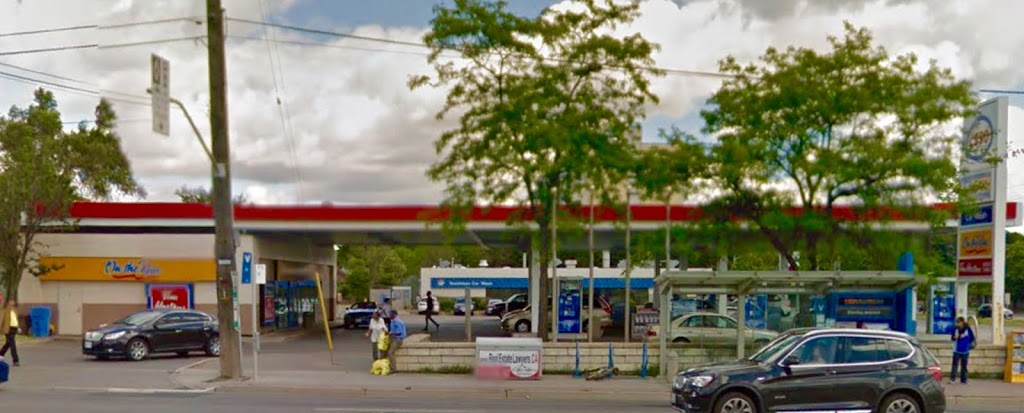 Esso | 7015 Yonge St, Thornhill, ON L3T 2A5, Canada | Phone: (905) 764-6787