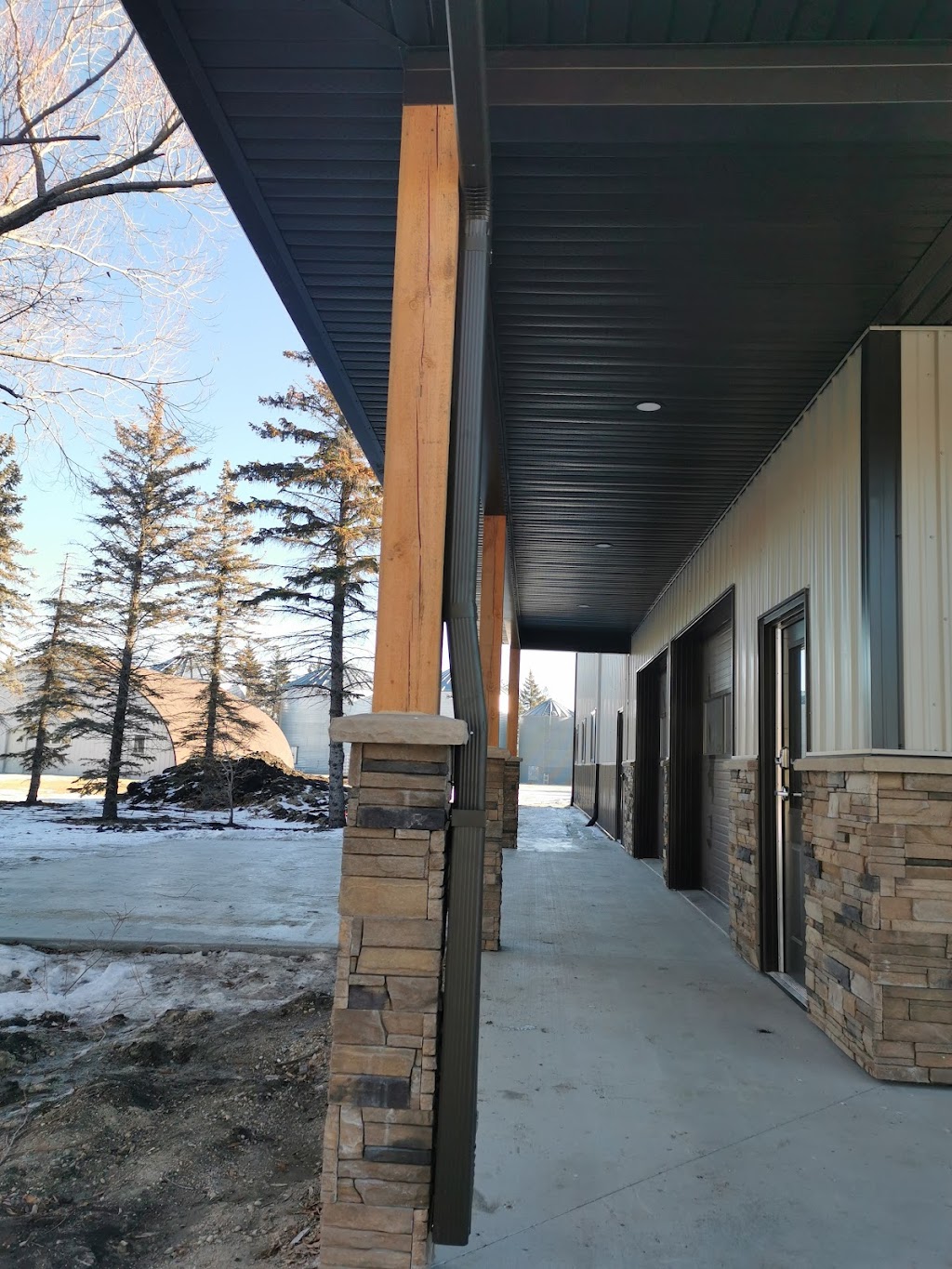 Eagle Edge Exteriors | Box 12, Rosenort, MB R0G 1W0, Canada | Phone: (204) 921-0010