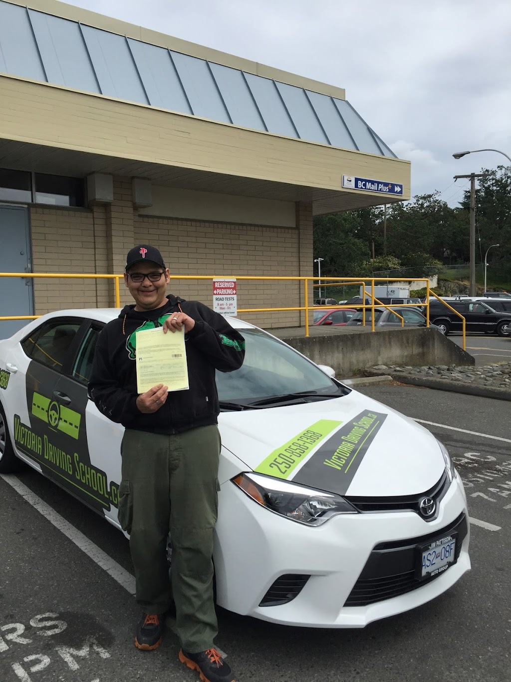 Victoria Driving School Inc | 1251 Burnside Rd W, Victoria, BC V8Z 1N7, Canada | Phone: (250) 858-1368