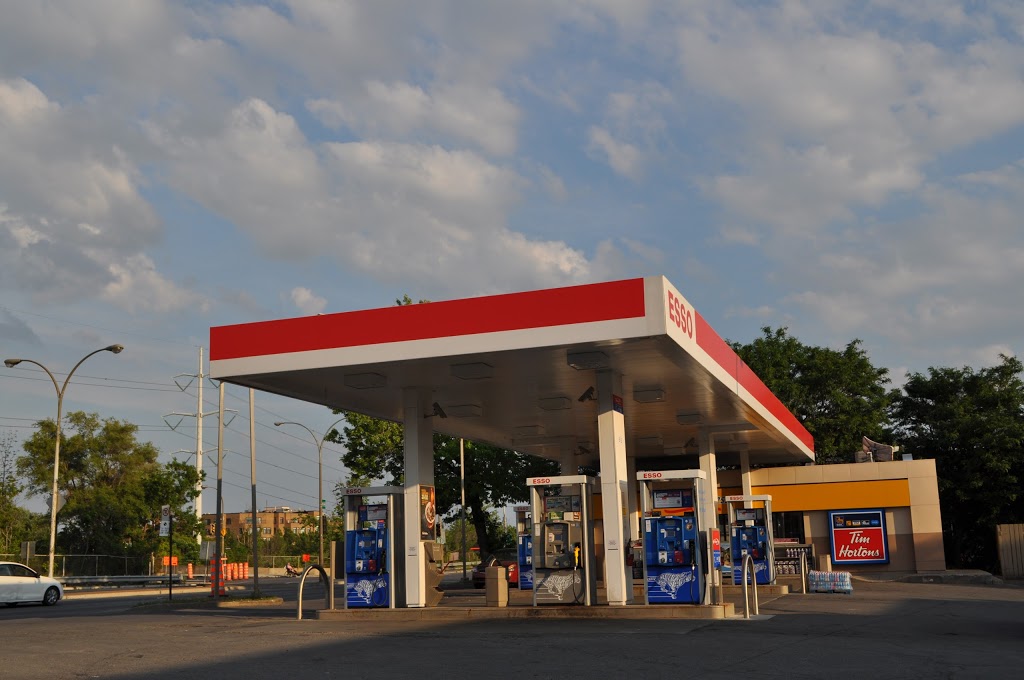 ESSO COUCHE-TARD | 1390 Av de lÉglise, Montréal, QC H4E 1G1, Canada | Phone: (514) 769-6634