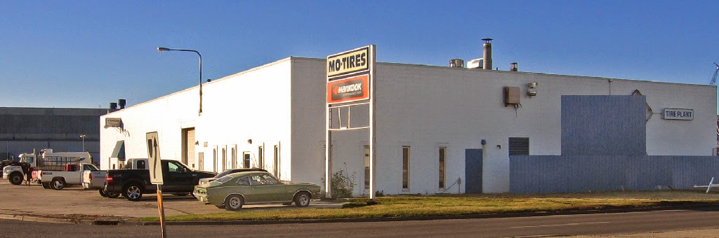 Mo-tires Ltd. Truck Center | 2830 5 Ave N, Lethbridge, AB T1H 0P1, Canada | Phone: (403) 329-4533