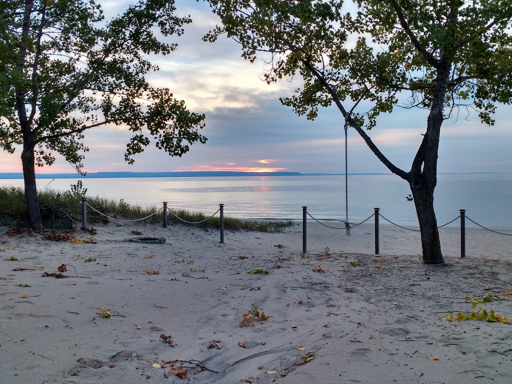 A Tiny Beaches Getaway | Township Of Tiny Township of, Tiny, ON L0L 1P0, Canada | Phone: (416) 319-4767