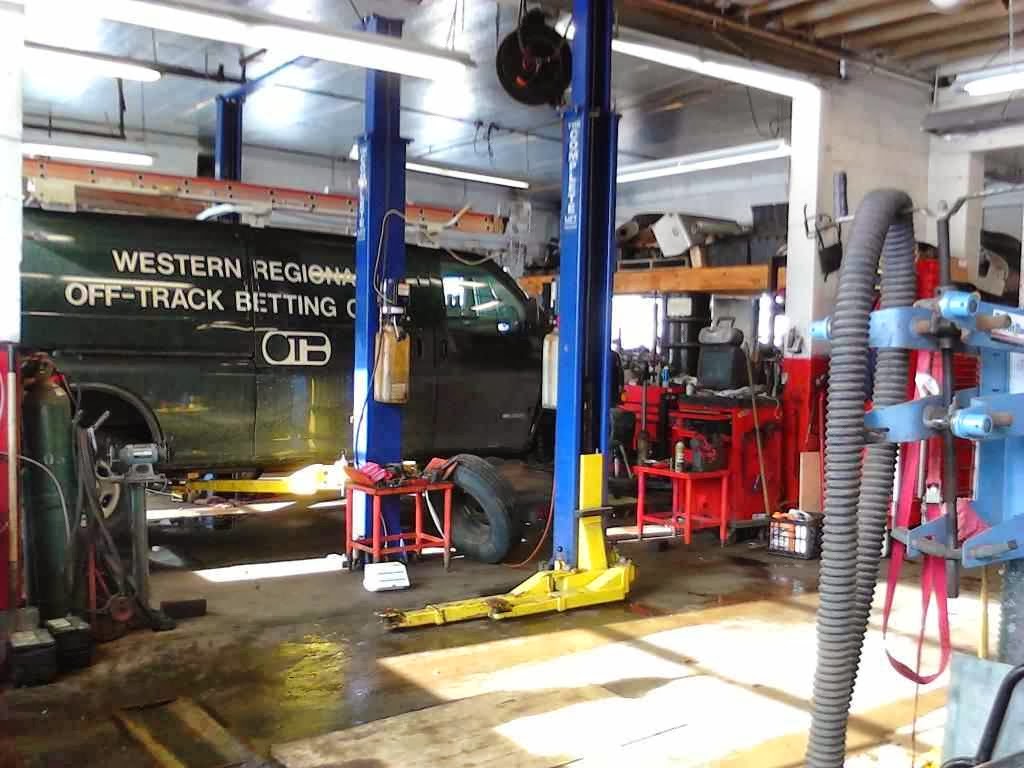 One Stop Truck & Auto Repair | 420 Fletcher St, Tonawanda, NY 14150, USA | Phone: (716) 694-0230