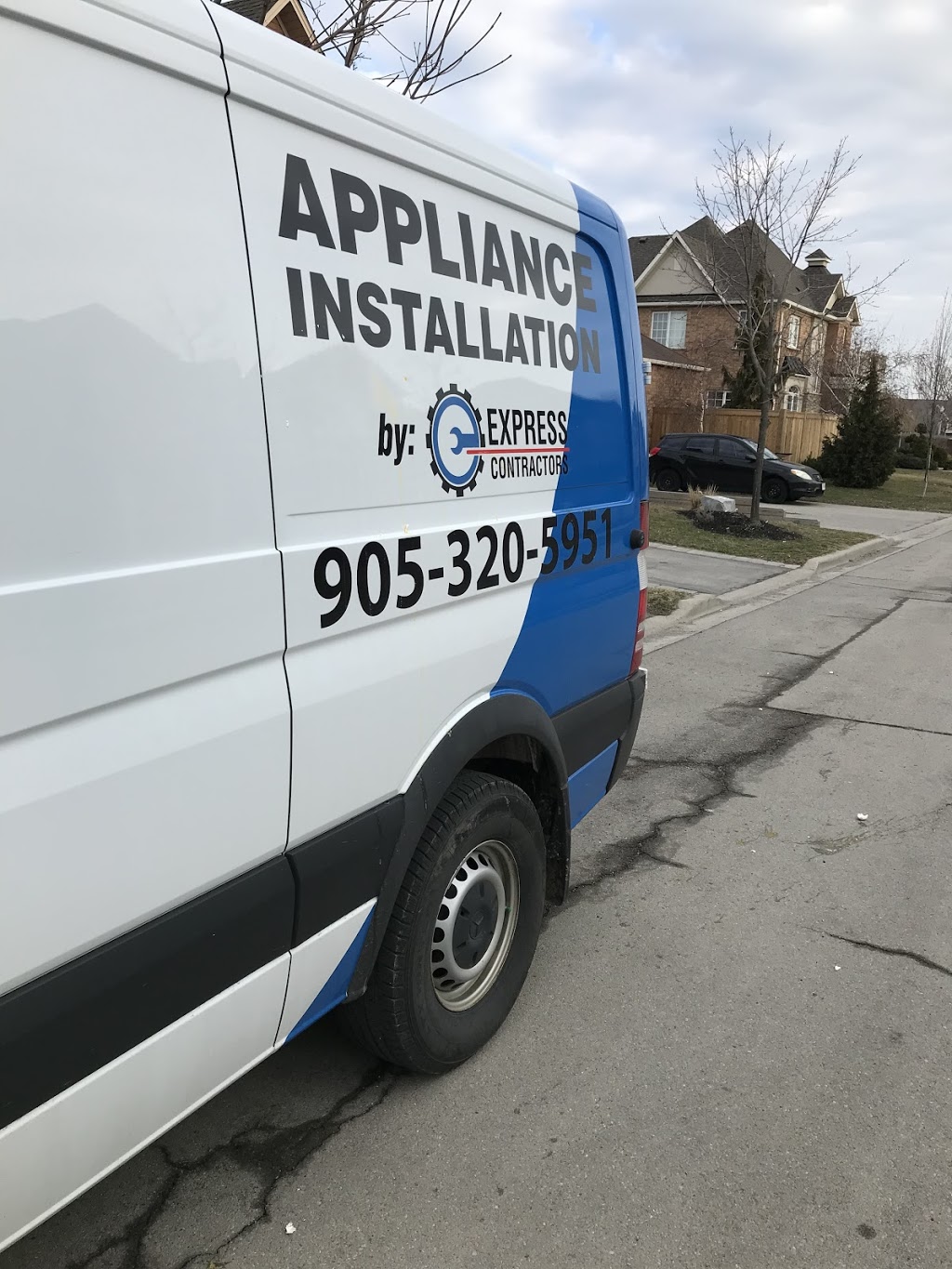 Appliance installations by Express contractors | 173 Montreal Cir, Stoney Creek, ON L8E 0C6, Canada | Phone: (905) 320-5951