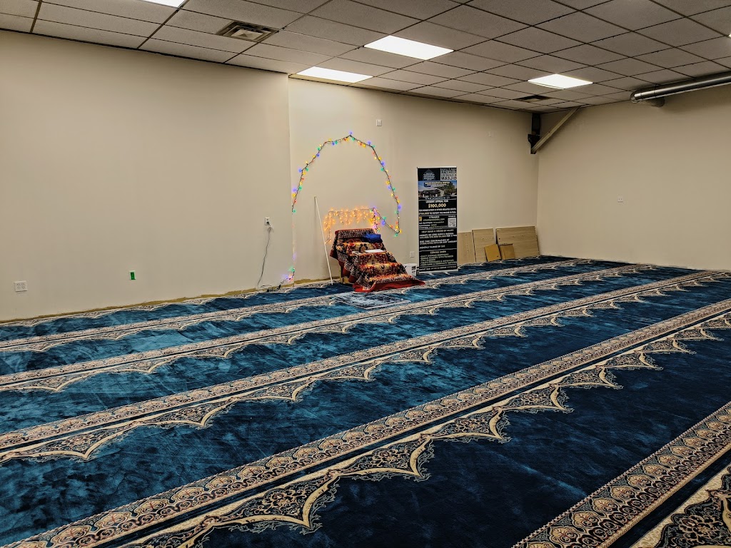 Masjid Khaatam Ul Anbiyah | 26 Franklin St S, Kitchener, ON N2C 1R4, Canada | Phone: (647) 299-7401