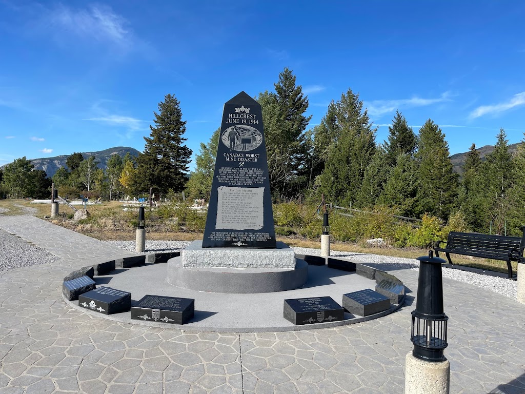 Hillcrest Mine Disaster Cemetery | 200 4 Ave, Hillcrest Mines, AB T0K 1C0, Canada | Phone: (403) 562-7388