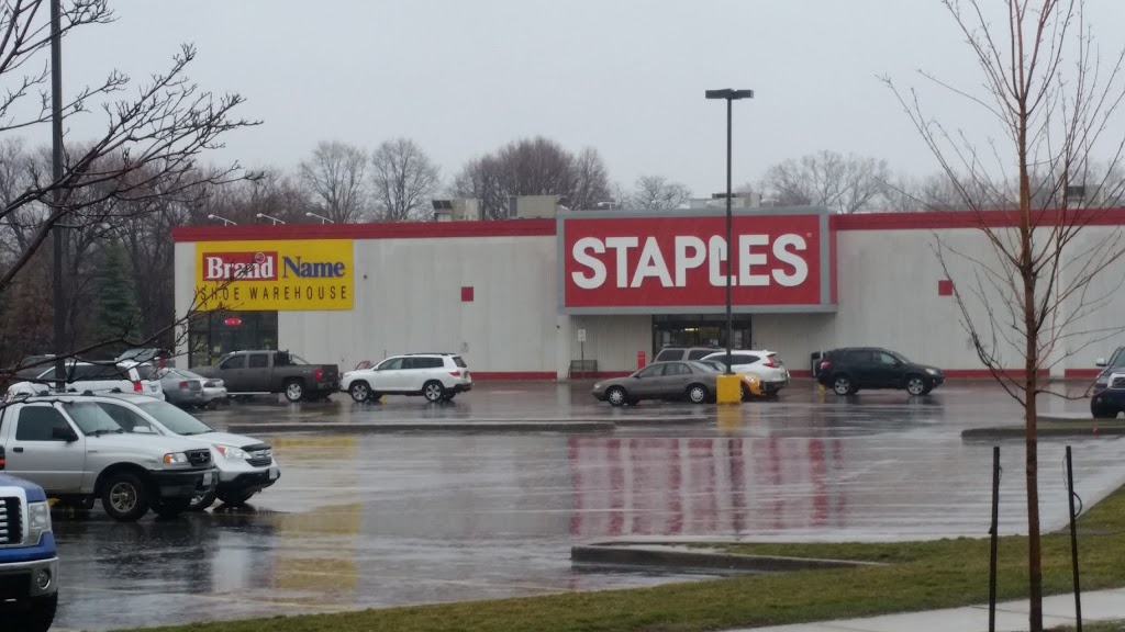 Staples | 10 YMCA Dr, St. Catharines, ON L2N 7R6, Canada | Phone: (905) 937-4292