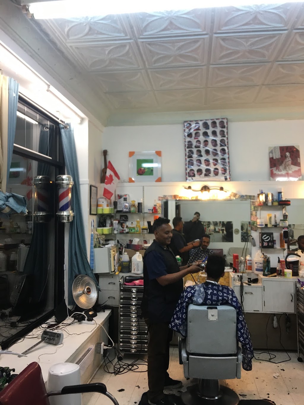 Solomon Barber Shop | 125 Monarch Park Ave, Toronto, ON M4J 4R3, Canada | Phone: (647) 745-4586