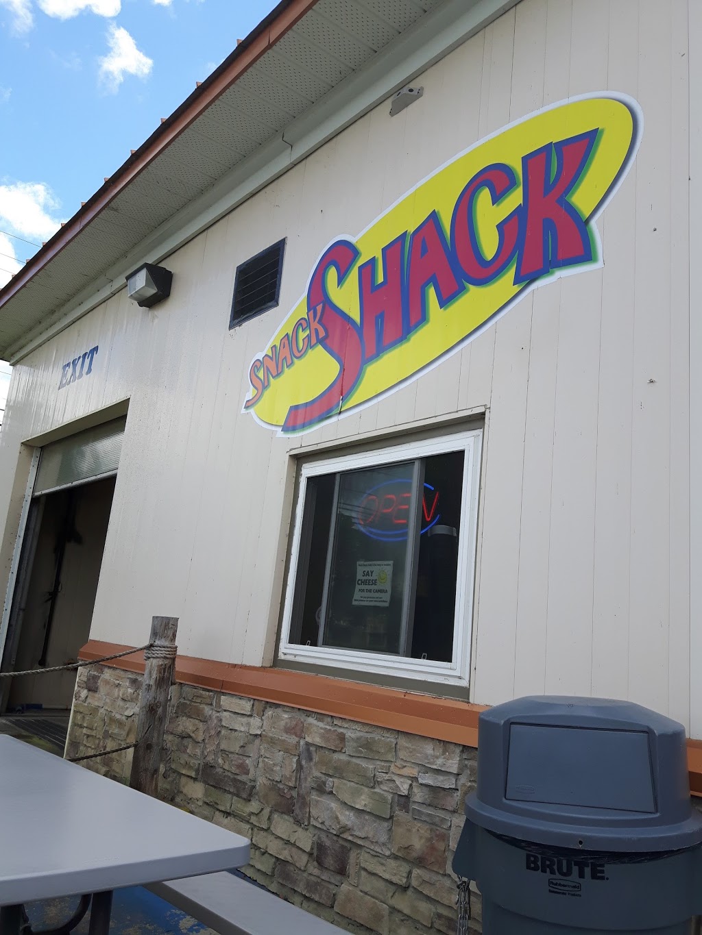 Snack Shack | 752 15, Kingston, ON K7K 6X2, Canada | Phone: (613) 507-3003