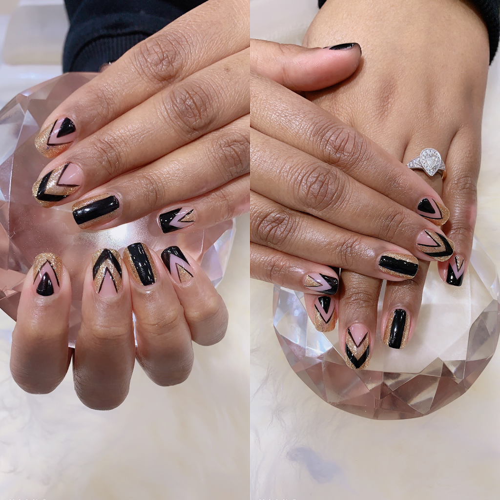 Pedi N Nails | 13237 Yonge St B7, Richmond Hill, ON L4E 1B6, Canada | Phone: (905) 313-0888