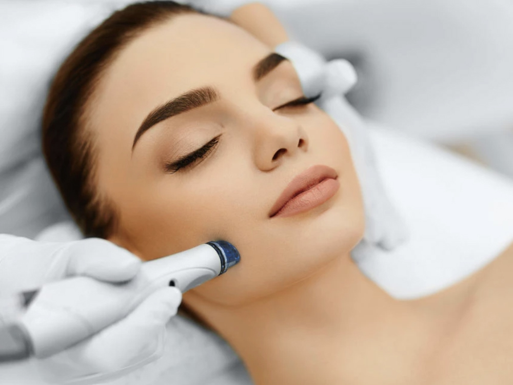 Beauty Laser Ladouceur Aesthetic Training Center | 8 Rue André, Saint-Basile-le-Grand, QC J3N 1N6, Canada | Phone: (514) 838-1603