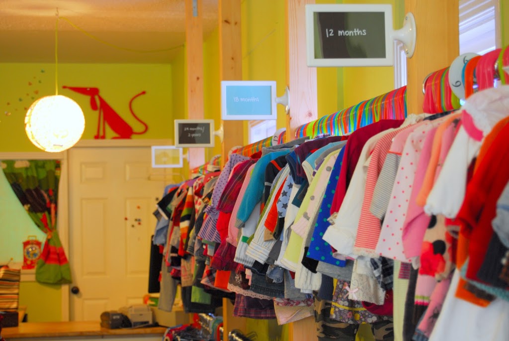 Red Rover Kids Consignment | 1722 Lillian Rd, Victoria, BC V8S 1K9, Canada | Phone: (778) 440-6353