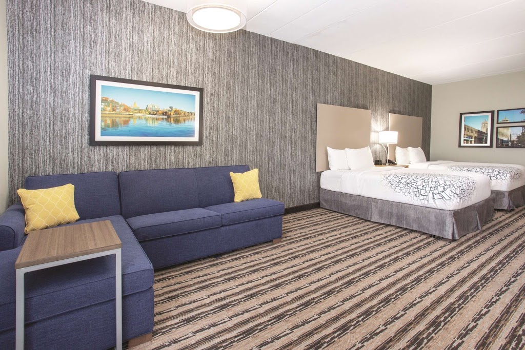 La Quinta Inn & Suites by Wyndham Buffalo Amherst | 145 Inn Keepers Ln, Buffalo, NY 14228, USA | Phone: (716) 691-8200