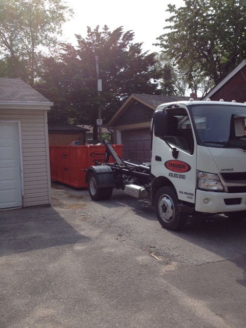 Trashco Solutions Dumpster Bin Rental | 2261 Cliff Rd, Mississauga, ON L5A 2N8, Canada | Phone: (416) 857-0707