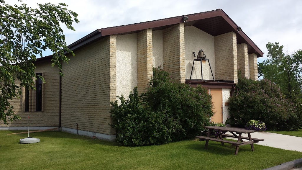 Saint Lukes Zion Lutheran Church | 2903 McPhillips St, Winnipeg, MB R2P 0H3, Canada | Phone: (204) 339-0412