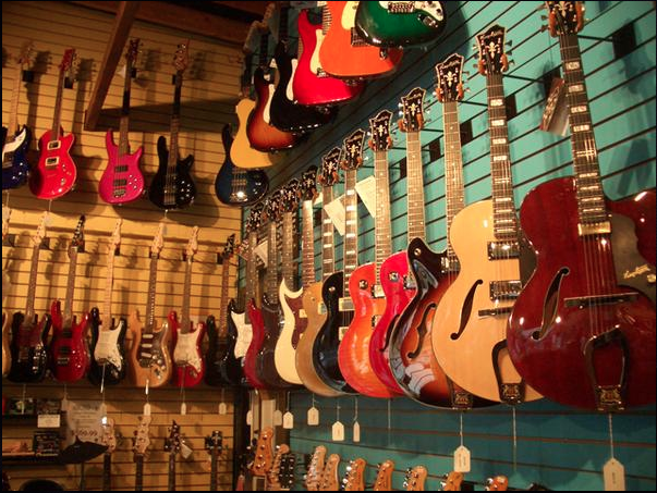 Deep Cove Music | 1046 Deep Cove Rd, North Vancouver, BC V7G 1S3, Canada | Phone: (604) 929-2683