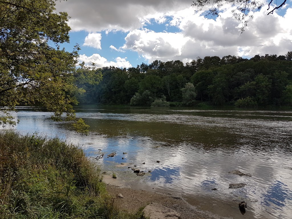 Seneca Park & Rotary Riverside Trail | 27 McClung Rd, Caledonia, ON N3W 1V3, Canada