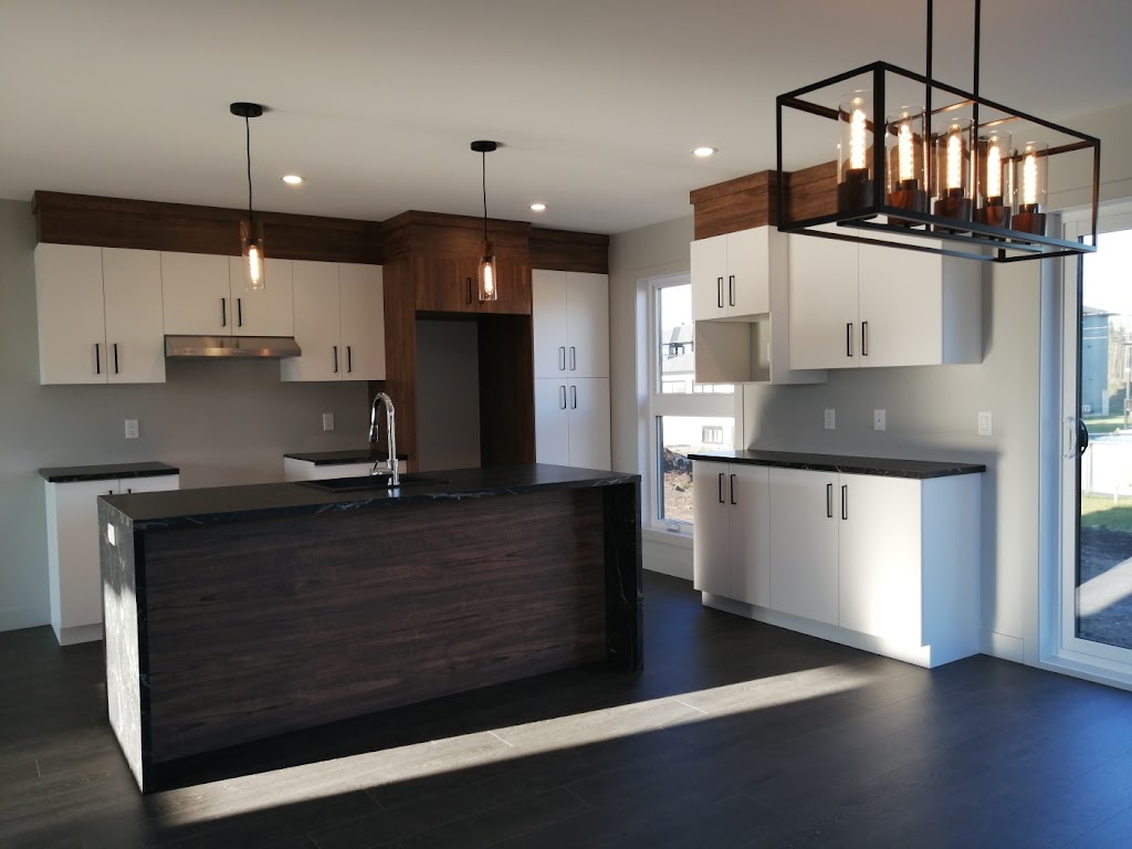 Construction Martin Roy | 15580 Bd Lacroix, Saint-Georges, QC G5Y 1R7, Canada | Phone: (418) 225-7159