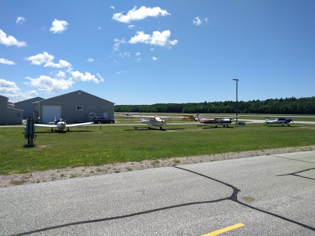 Huronia Airport | 20 Ed Connelly Dr, Tiny, ON L0L 2J0, Canada | Phone: (705) 526-8086