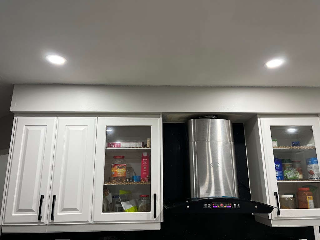 Dev’s Kitchen Cabinets | 22 Southwell Pl, Brampton, ON L6Z 4S8, Canada | Phone: (306) 261-0021