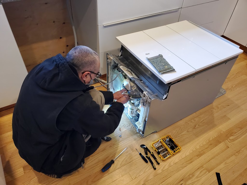 Better Care Appliance Repair - West Vancouver | 100 Park Royal S, West Vancouver, BC V7T 1A2, Canada | Phone: (604) 409-4112