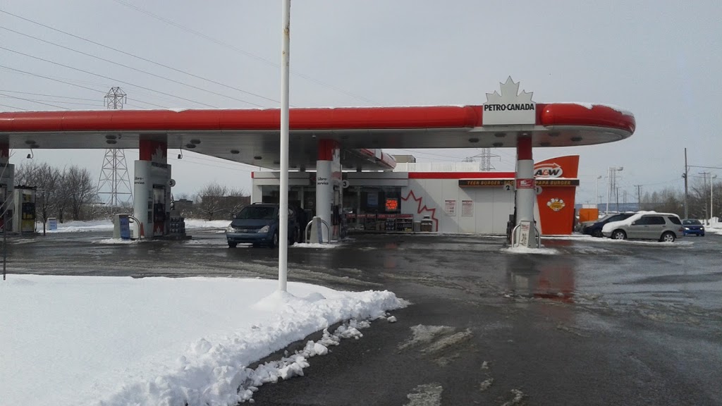 Petro-Canada | 395 Montée Paiement, Gatineau, QC J8P 6M7, Canada | Phone: (819) 561-7007