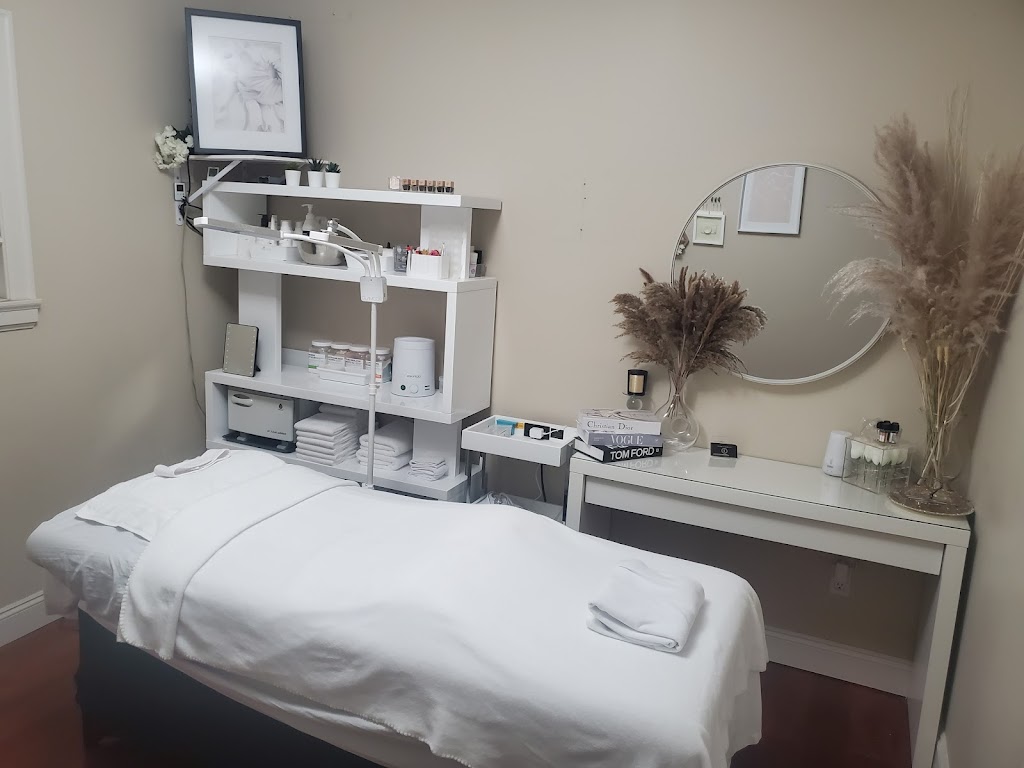 LustreLuxeBeauty Spa & Nails | 177A St, Surrey, BC V4N 5V8, Canada | Phone: (778) 652-4279