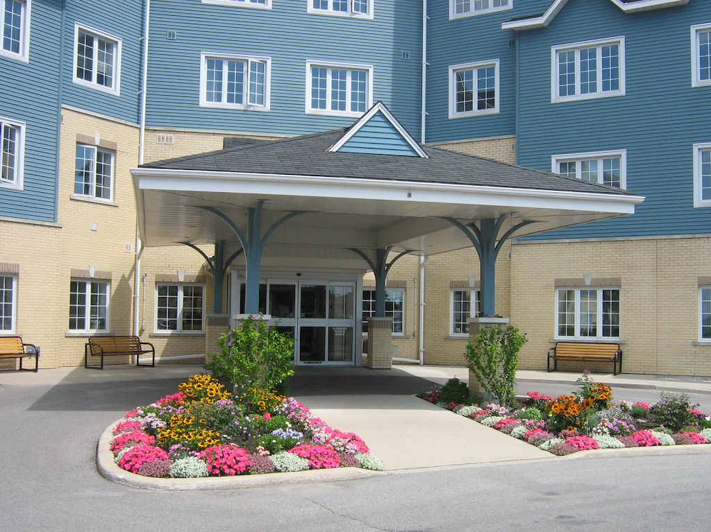 White Cliffe Terrace Retirement Residence | 1460 Durham Regional Hwy 2, Courtice, ON L1E 3C4, Canada | Phone: (905) 579-0800