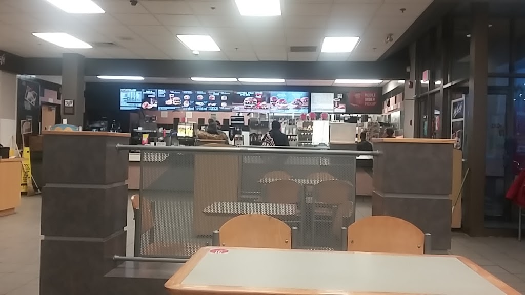 McDonalds | Cavenshore Shopping Centre, Mississauga, ON L5G 1H9, Canada | Phone: (905) 891-2800