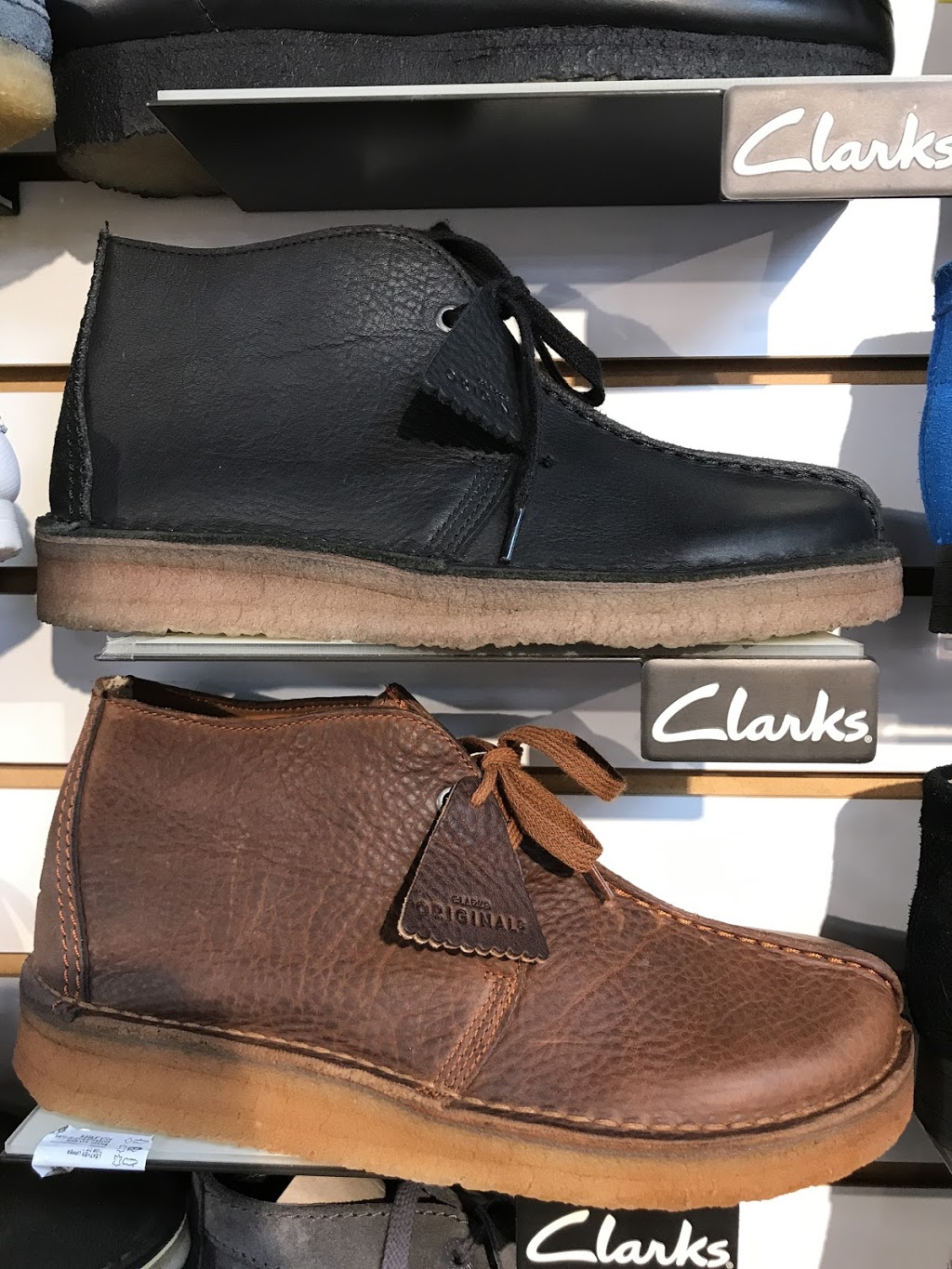 Aks Footwear | 3495 Lawrence Ave E, Scarborough, ON M1H 1B3, Canada | Phone: (416) 431-2184