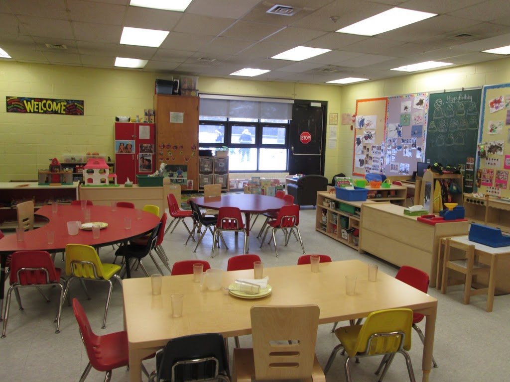 Cliffwood Community Child Care Centre | 140 Cliffwood Rd, North York, ON M2H 2E4, Canada | Phone: (416) 490-8848