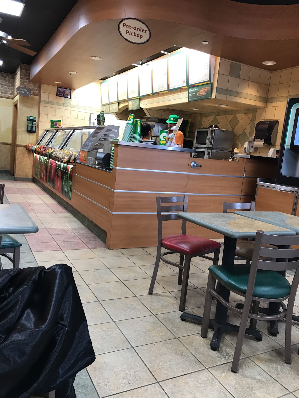 Subway | Oakridge Centre, 760 Hyde Park Rd, London, ON N6H 5W9, Canada | Phone: (519) 474-1646