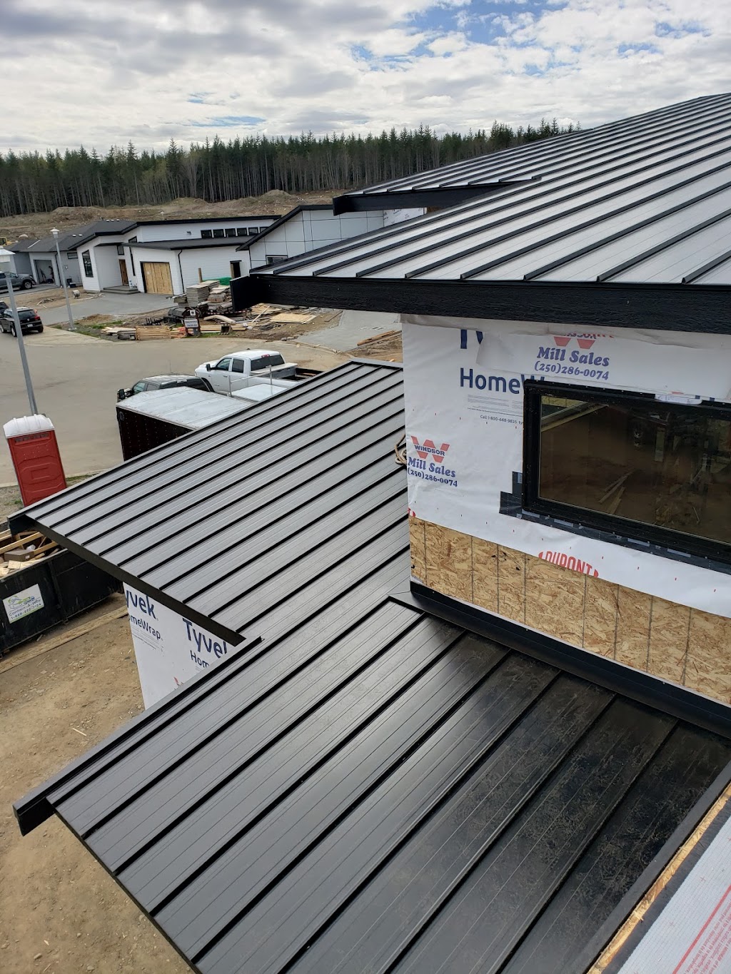 Mammoth Metal Roofs Inc | 3541 Royston Rd, Courtenay, BC V9N 9P9, Canada | Phone: (250) 465-0558