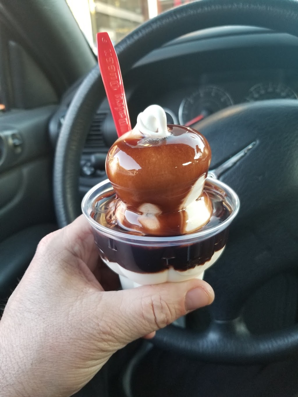 Dairy Queen (Treat) | 8654 Rue Sherbrooke E E, Montréal, QC H1L 1B7, Canada | Phone: (514) 351-0051