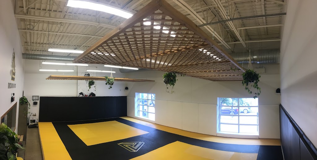 BAIRRO 124 Brazilian Jiu-Jitsu | located within Evolve Strength DT, 12328 102 Ave, Edmonton, AB T5N 0L9, Canada | Phone: (587) 557-5618