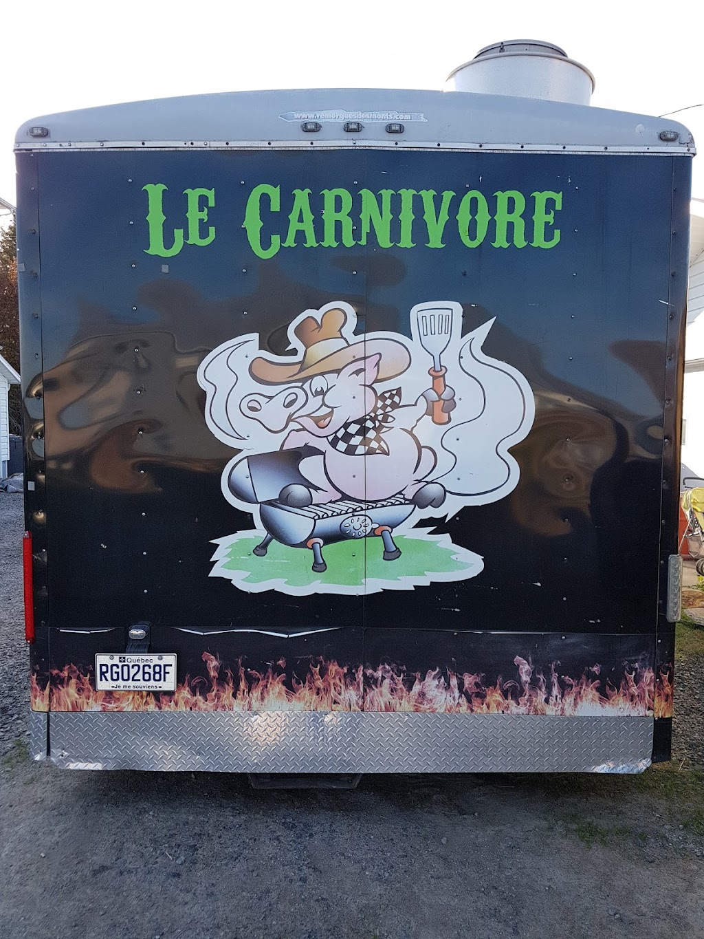 Le Carnivore Foodtruck Traiteur | 720 Rang St Joseph, Saint-Adelphe, QC G0X 2G0, Canada | Phone: (819) 448-7678