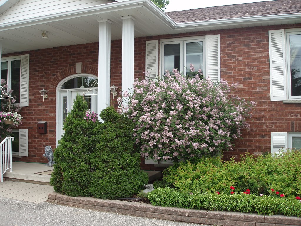 Bristol House Bed & Breakfast | 278 Mornington St, Stratford, ON N5A 5G4, Canada | Phone: (888) 590-6377