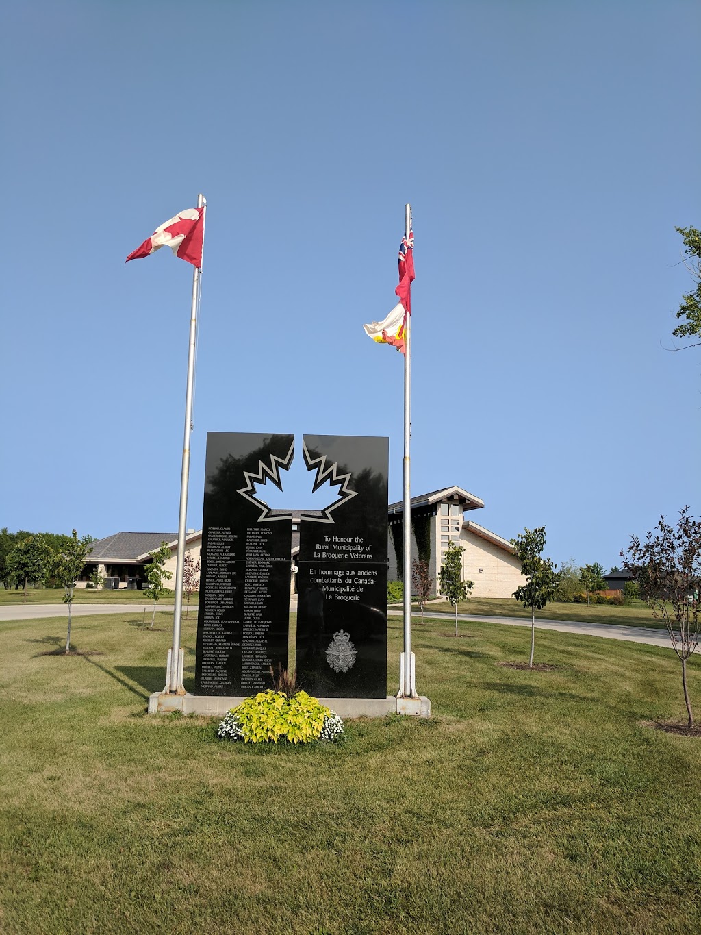 La Broquerie Veterns Memorial | 101-169 Rue Simard, La Broquerie, MB R0A 0W0, Canada