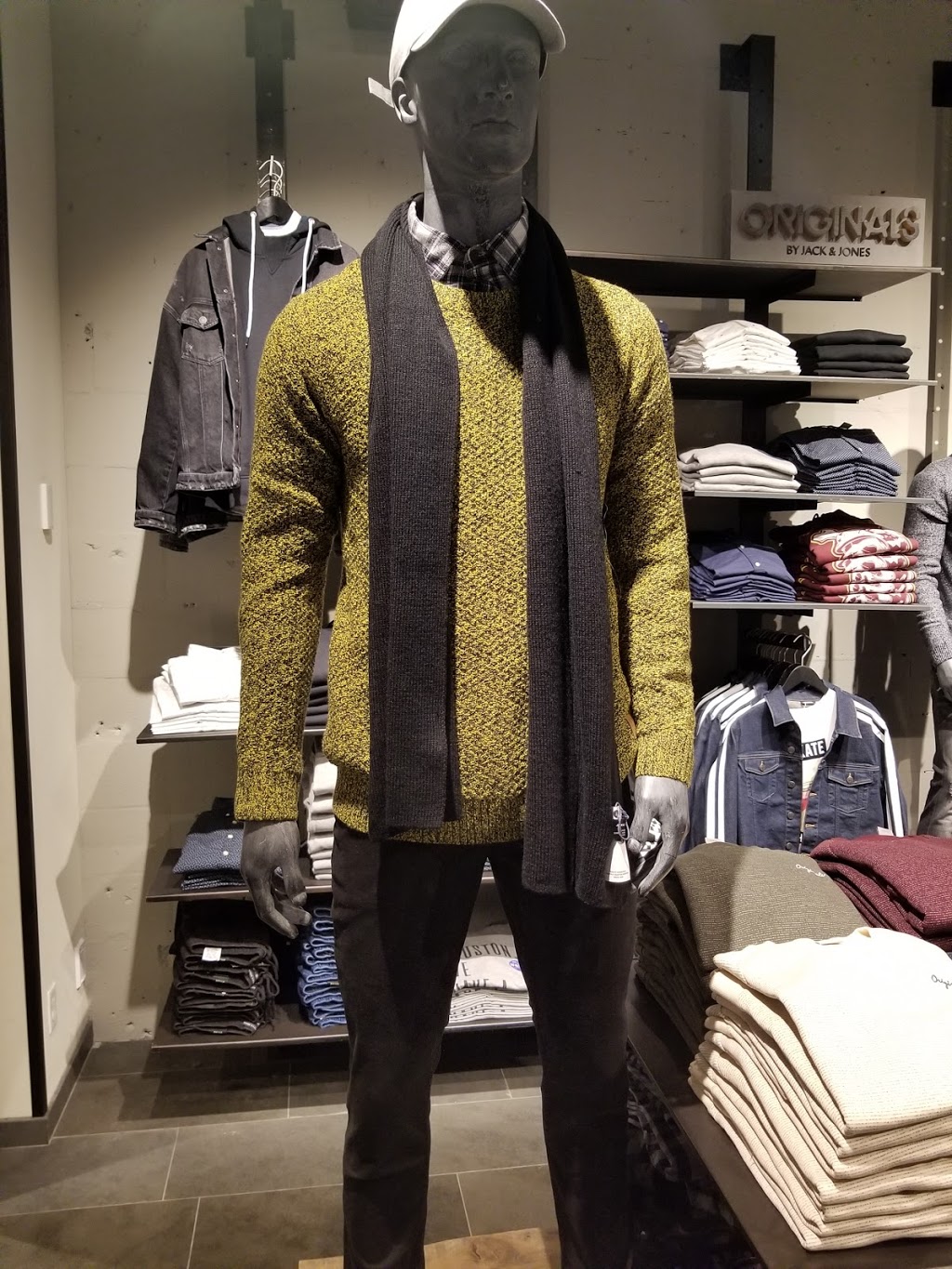 JACK & JONES | 1800 Sheppard Ave E, Toronto, ON M2J 5A7, Canada | Phone: (416) 756-4747